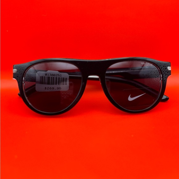 Nike Classic Black Aviator Sunglasses